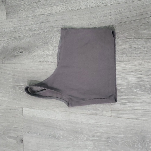 -Joah Brown Single strap grey crop tank size xs/s in great condition. - Picture 6 of 6